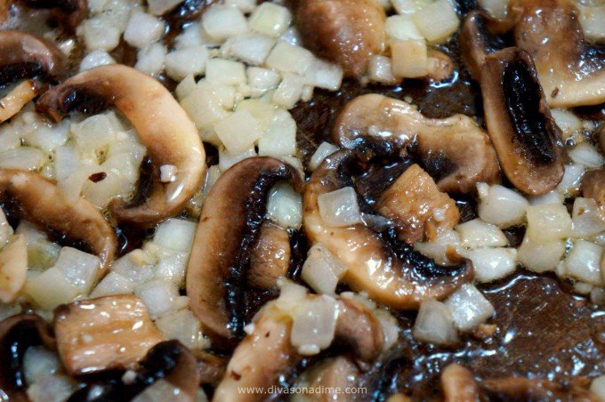 Creamy, buttery parmesan sauce with flakes of tuna and sautéed mushrooms baked with spaghetti. OMG! This takes canned tuna to a whole other level of goodness. Budget friendly, fast and delicious!