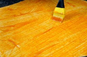 Like Buffalo Chicken? You’ll LOVE this easy, cheesy pull-apart bread. Loaded with chicken, spicy wing sauce and cheese! It’s the perfect football snack.