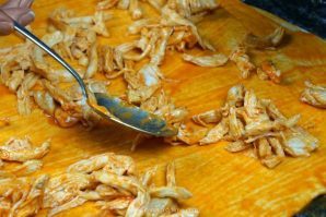 Like Buffalo Chicken? You’ll LOVE this easy, cheesy pull-apart bread. Loaded with chicken, spicy wing sauce and cheese! It’s the perfect football snack.