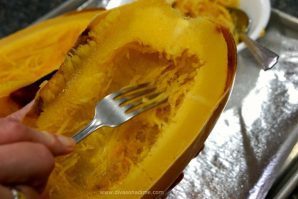 Easy, step by step, how to prepare spaghetti squash 3 ways!